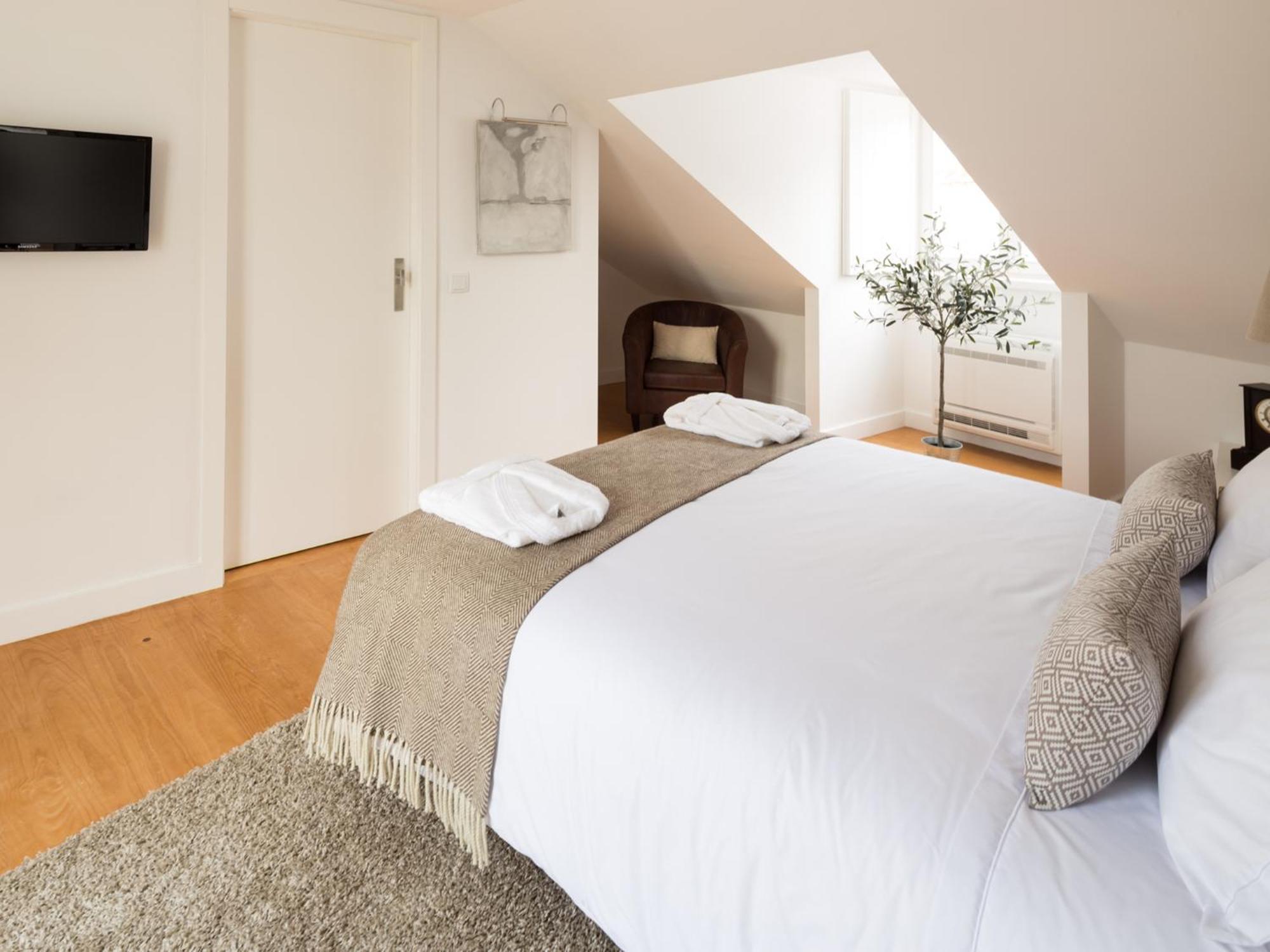 Double or Twin Room with Terrace,1279595557:JPEG